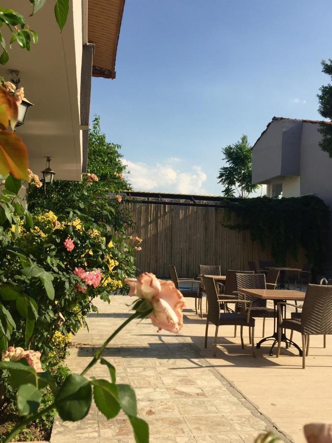 Artemis Yoeruek Otel Old Town Памуккале Екстериор снимка
