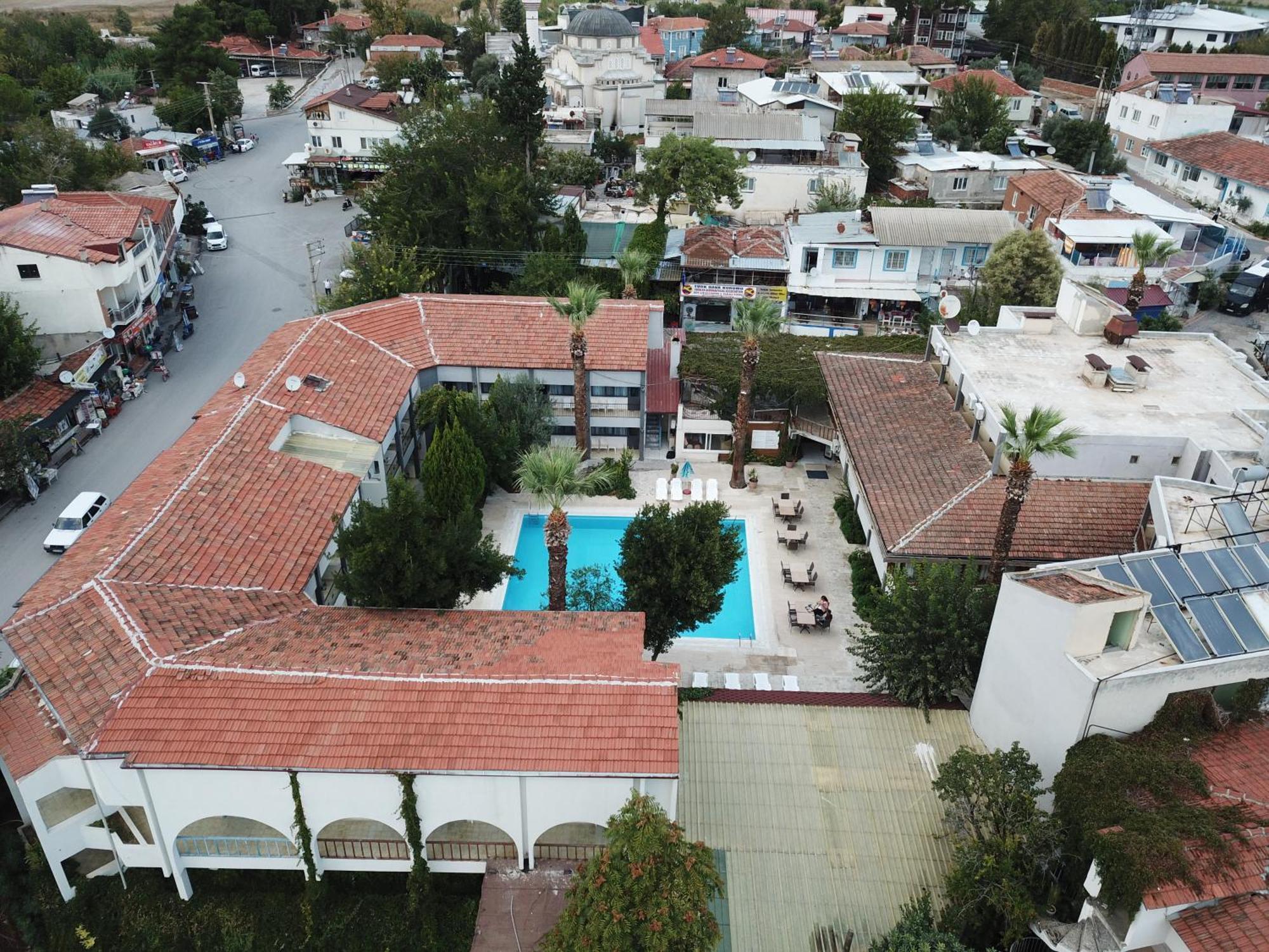 Artemis Yoeruek Otel Old Town Памуккале Екстериор снимка