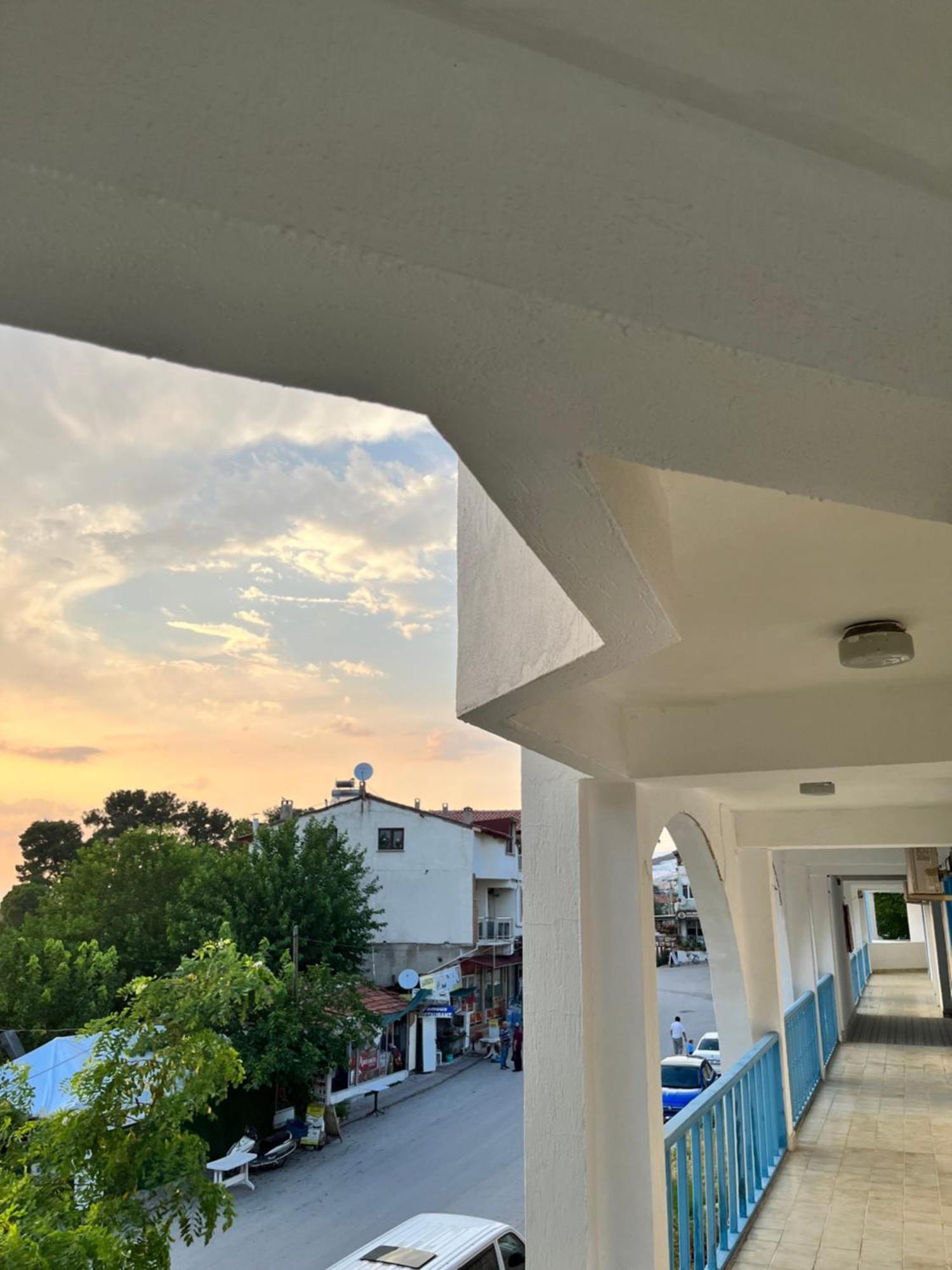 Artemis Yoeruek Otel Old Town Памуккале Екстериор снимка
